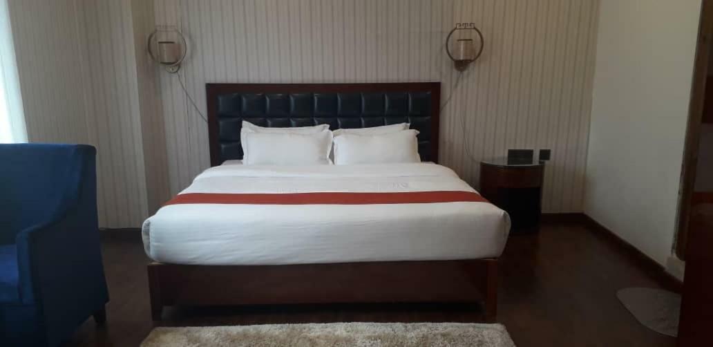 Отель Bhutan Boutique Residency Тхимпху Экстерьер фото